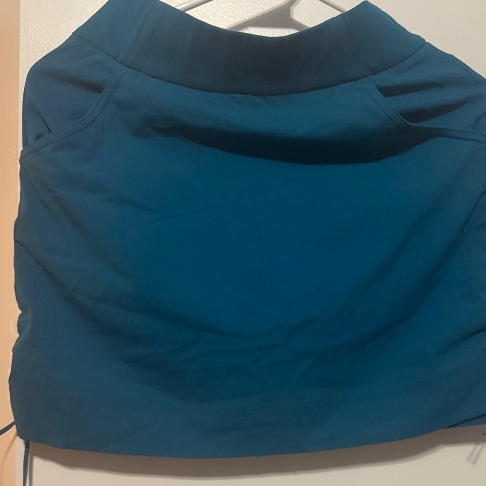 5 for $30 Columbia Teal Activewear Skirt